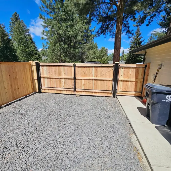 Double gate entrance