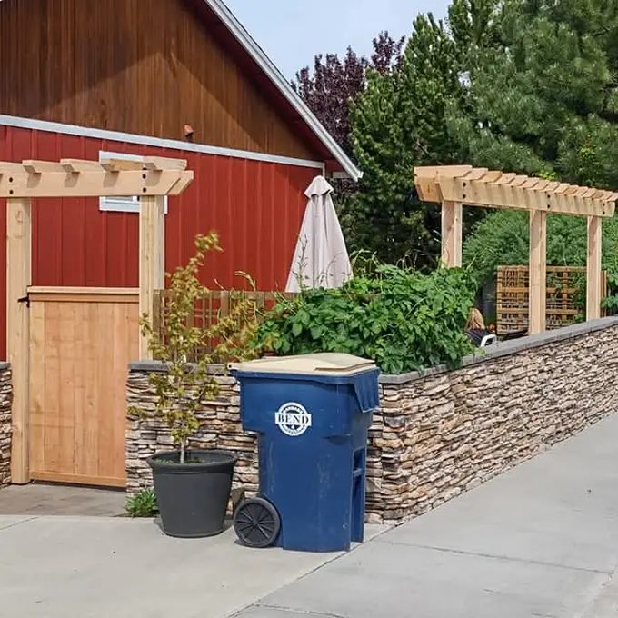 Garden arbor entrance
